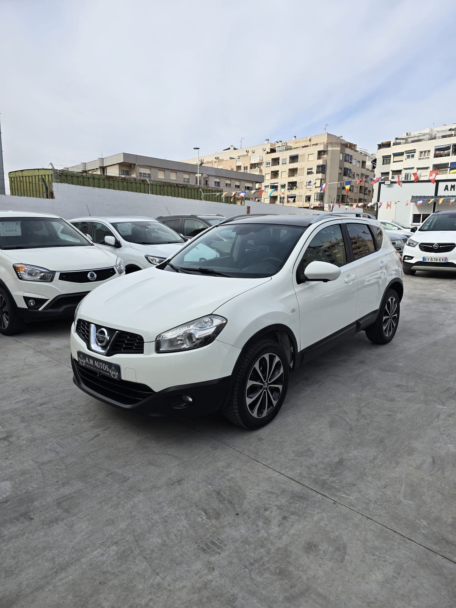 NISSAN QASHQAI