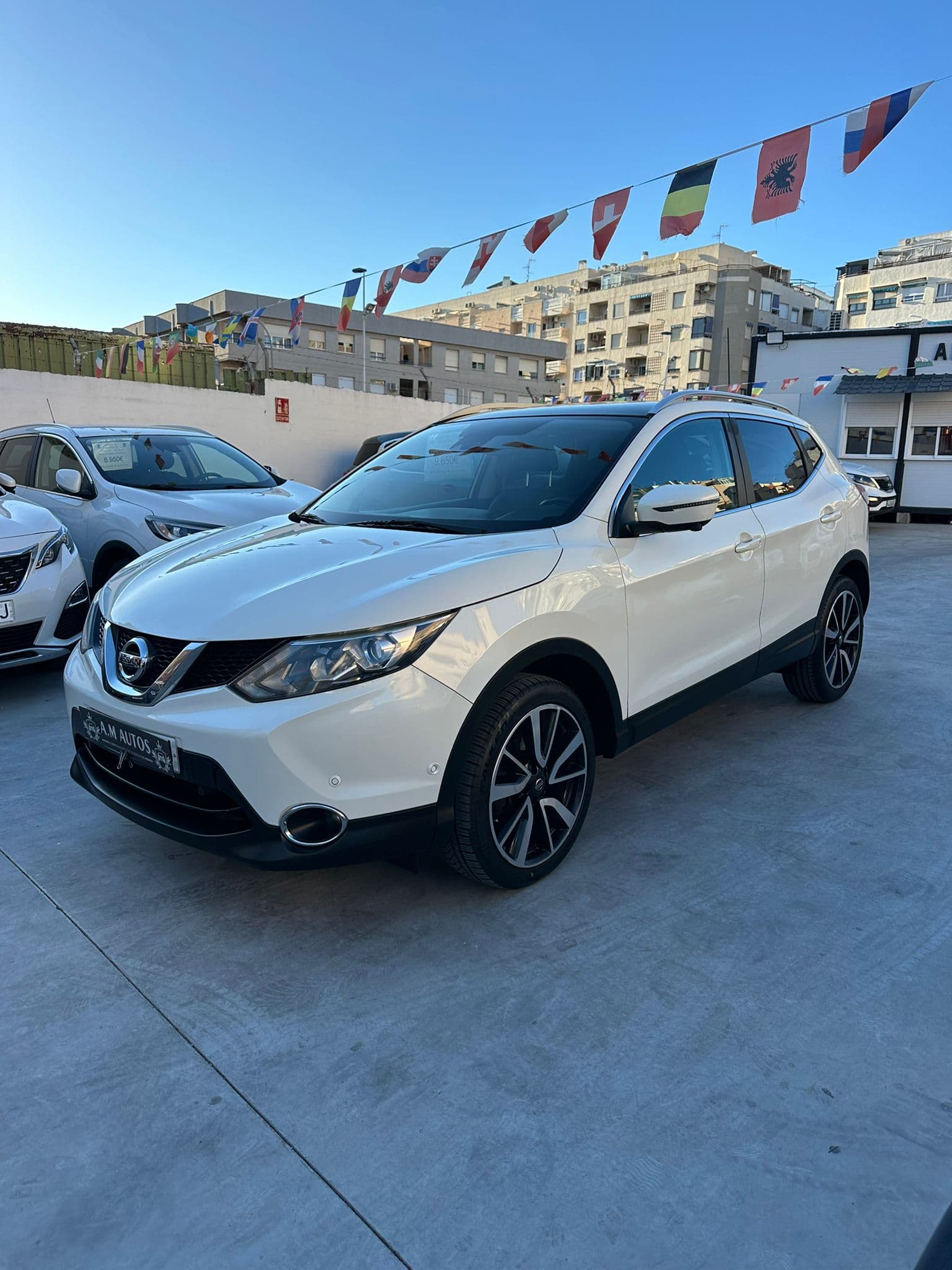 NISSAN QASHQAI 2015